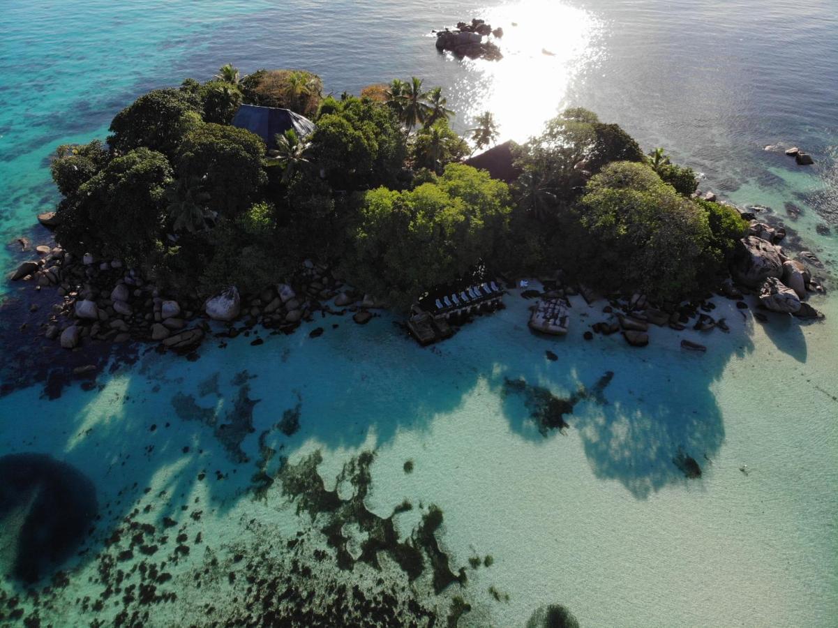 Chauve Souris Relais Hotel Anse Volbert Village  Exterior photo