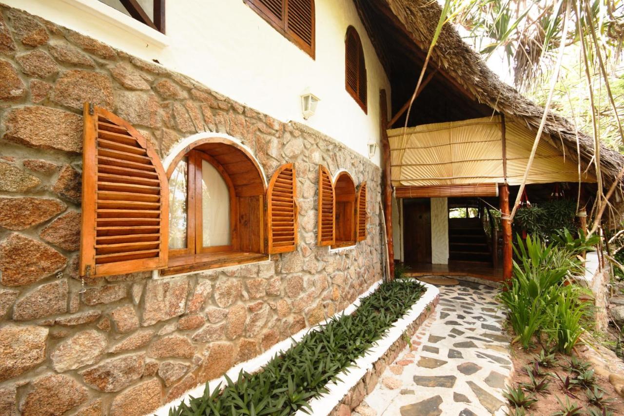 Chauve Souris Relais Hotel Anse Volbert Village  Exterior photo