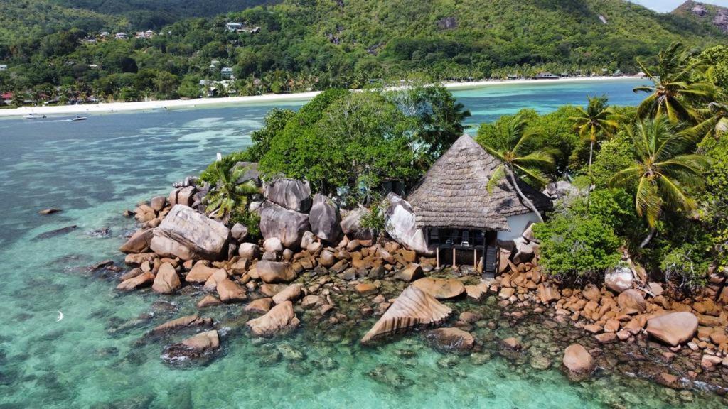 Chauve Souris Relais Hotel Anse Volbert Village  Exterior photo